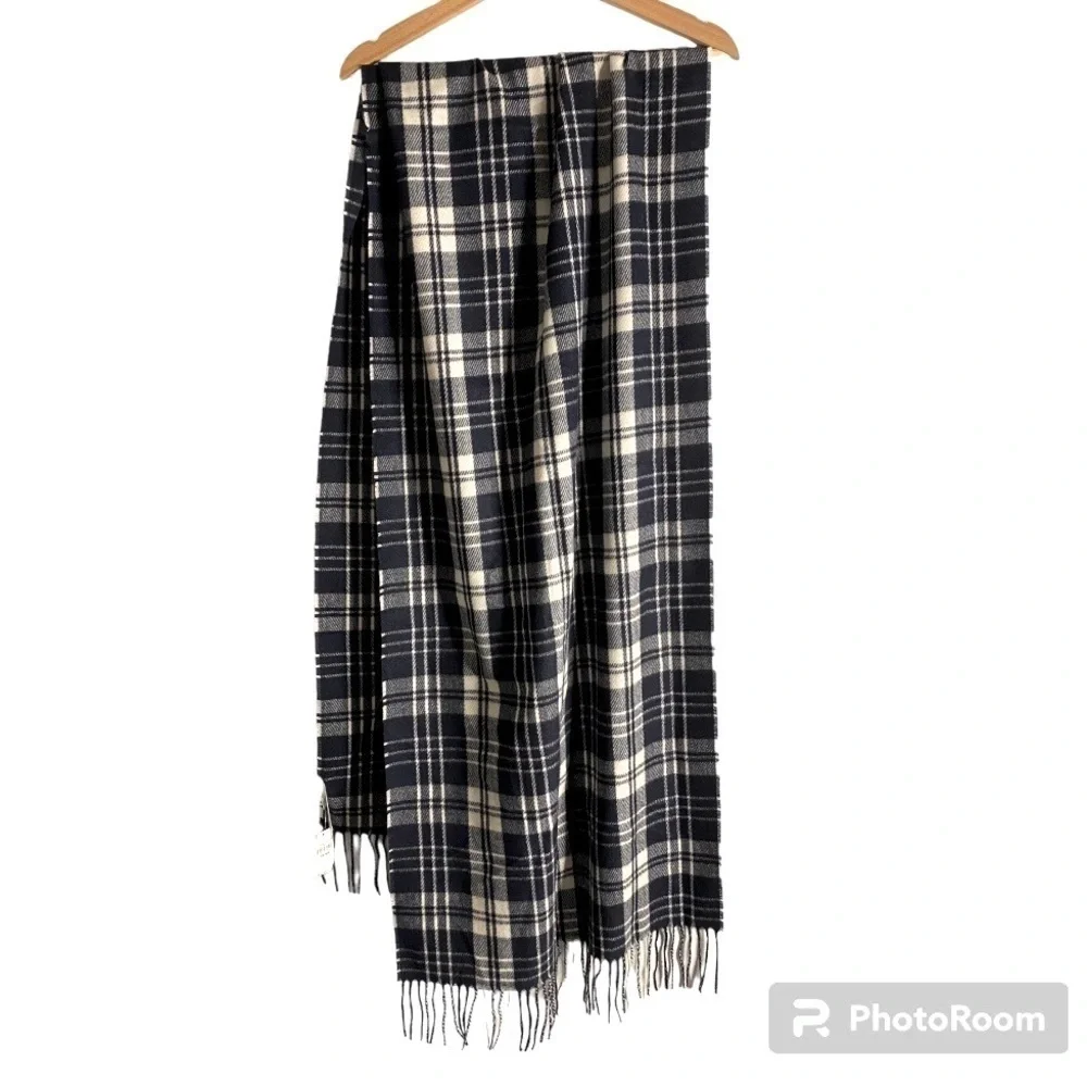 NWT GAP RECYCLED COZY PLAID SCARF